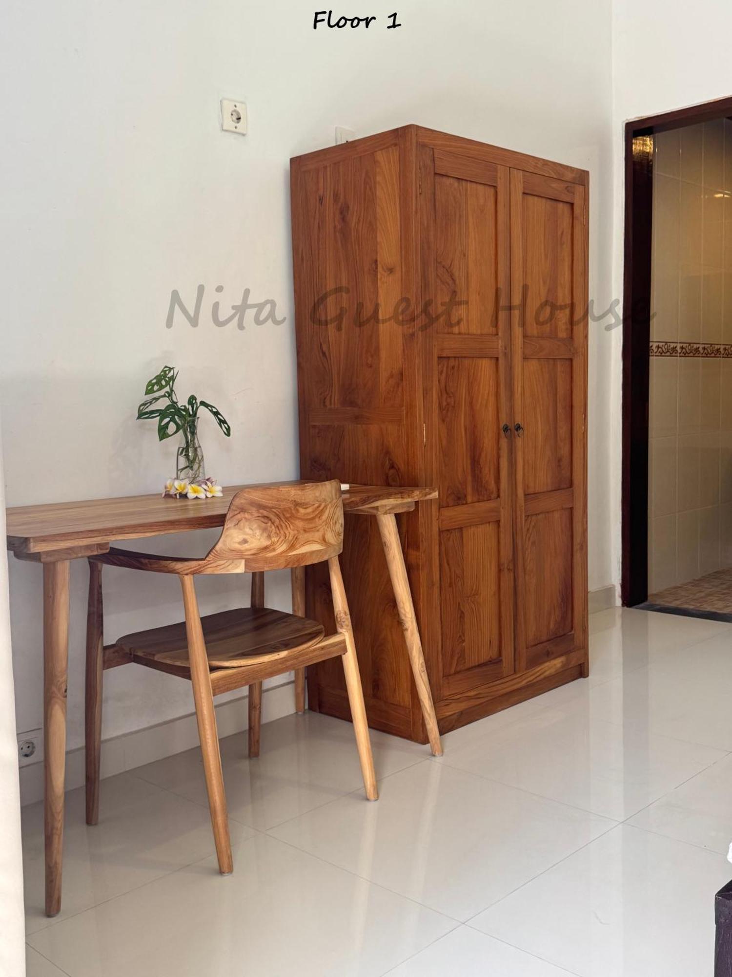 Nita Guest House Bali Canggu Exterior foto